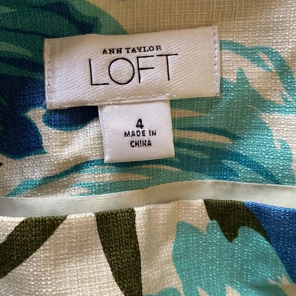 Ann Taylor Loft Floral Skirt - Picture 4 of 4